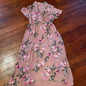 Isabel Maternity Ingrid & Isabel Like NEW Pink Floral Maxi Dress Large Hi-Lo